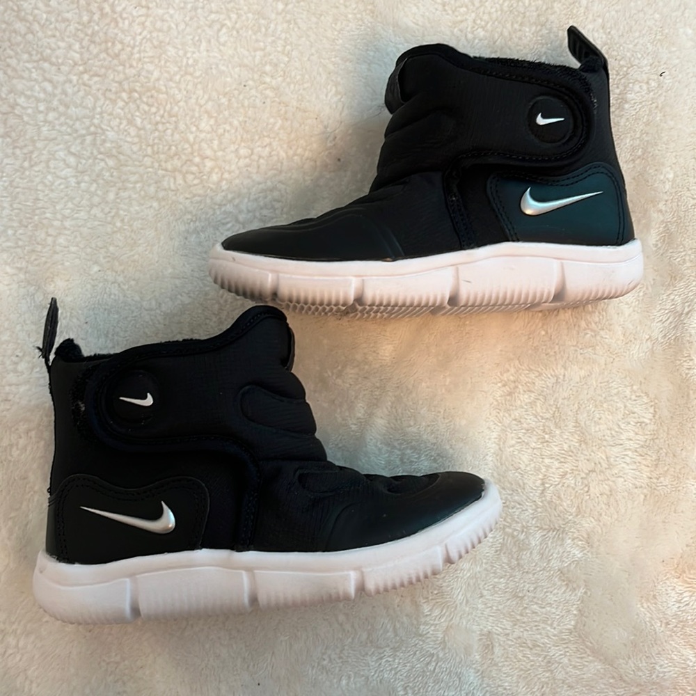 Nike boots